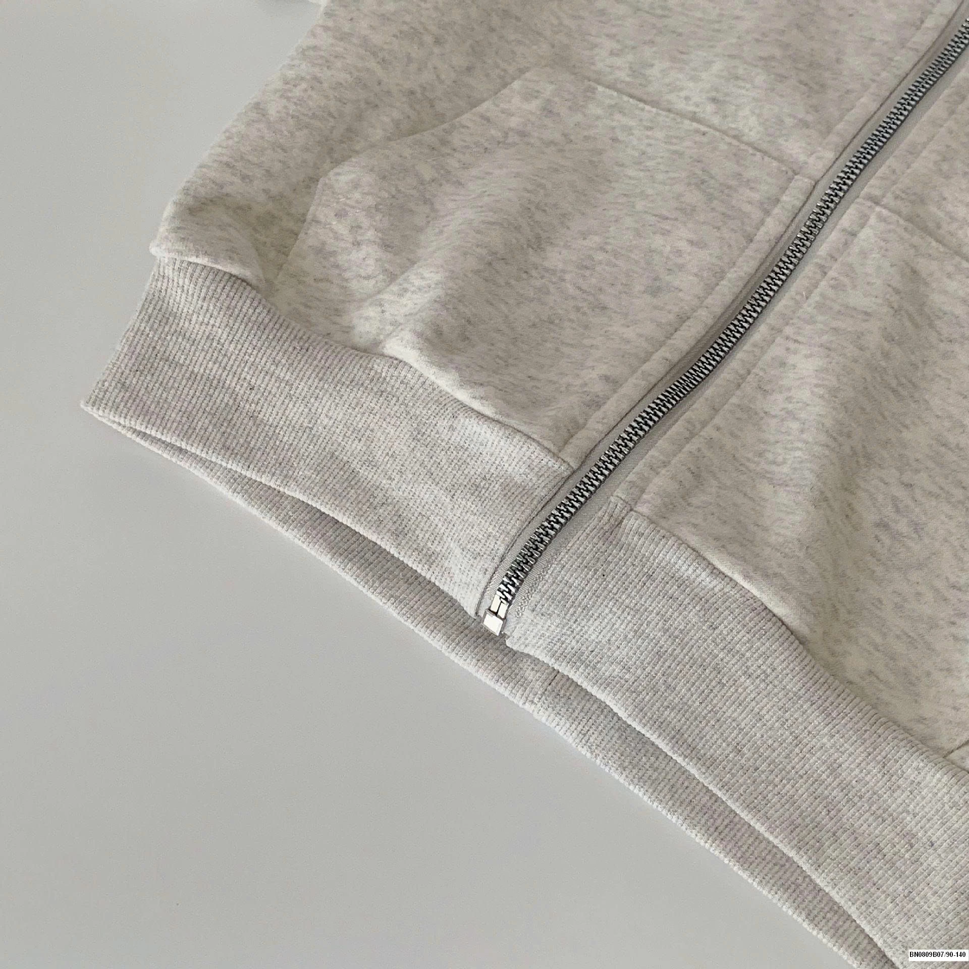 BỘ NỈ KÉO KHÓA LIỀN MŨ