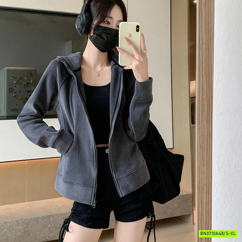 KHOÁC NỈ LÓT NHUNG LIỀN MŨ