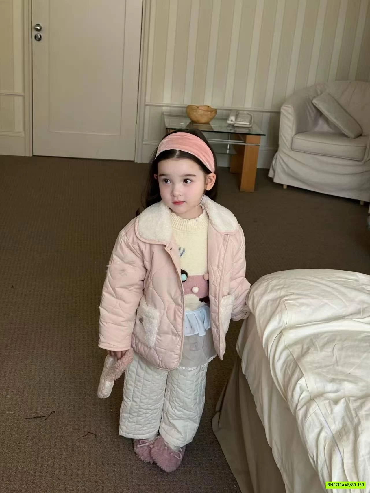 KHOÁC PHAO HỒNG CỔ LÔNG