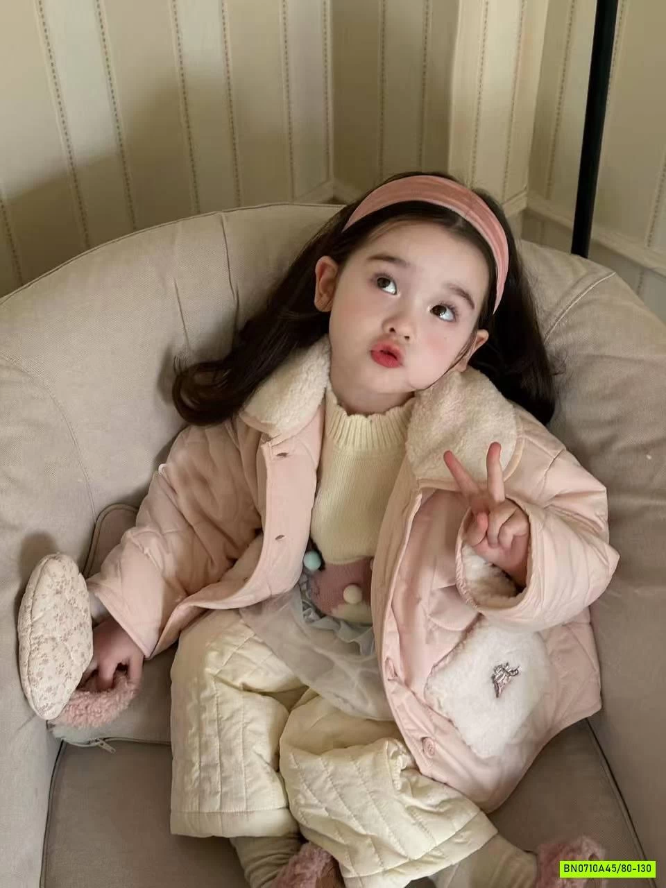 KHOÁC PHAO HỒNG CỔ LÔNG