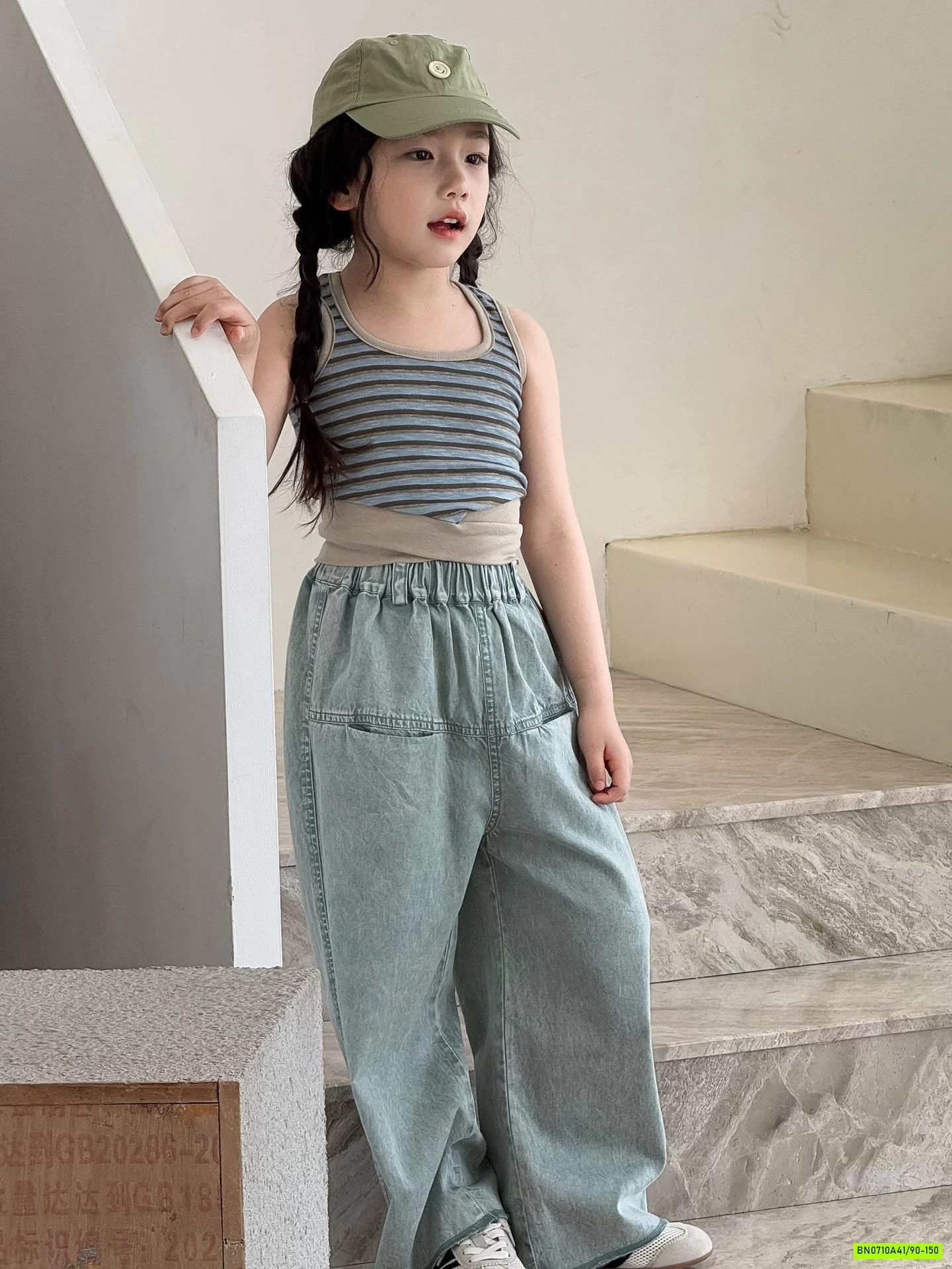 JEANS SUÔNG TÚI NGƯỢC