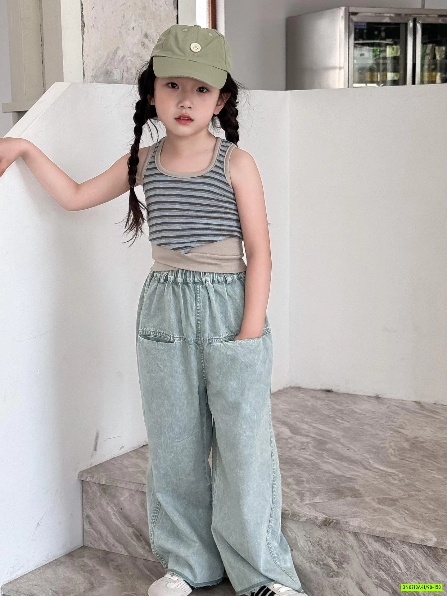 JEANS SUÔNG TÚI NGƯỢC