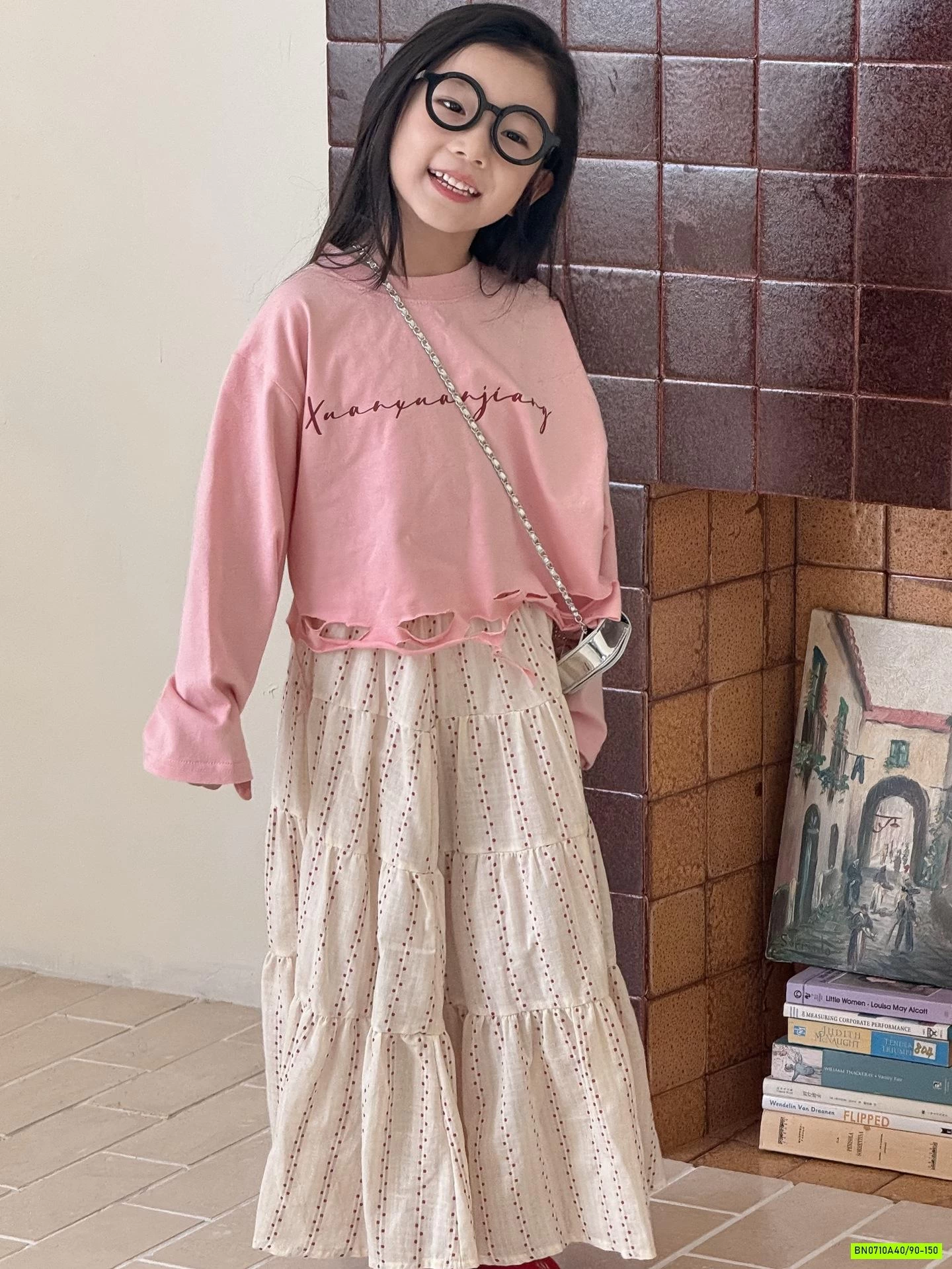 SÉT VÁY HỒNG XUANKIDS 3 CHI TIẾT