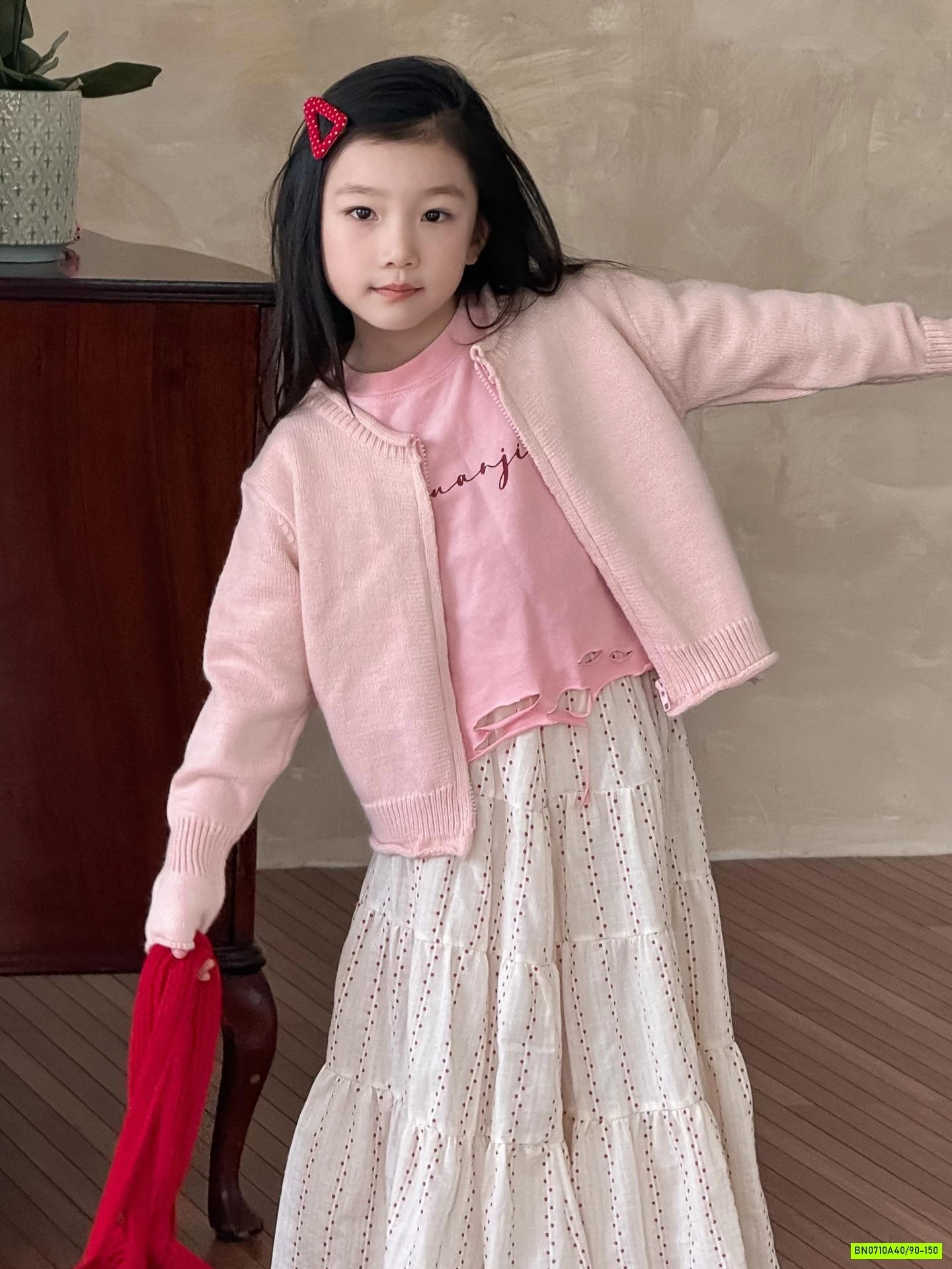 SÉT VÁY HỒNG XUANKIDS 3 CHI TIẾT