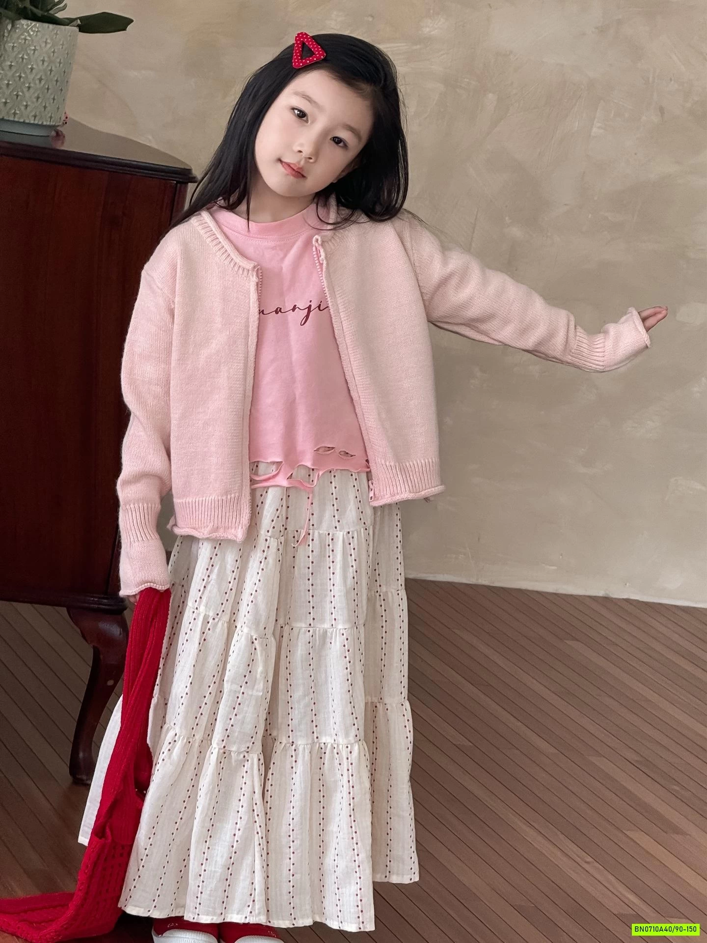 SÉT VÁY HỒNG XUANKIDS 3 CHI TIẾT