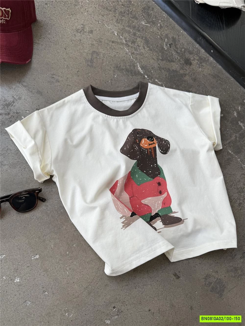 ÁO THUN TRẮNG IN CÚN SẮC MÀU