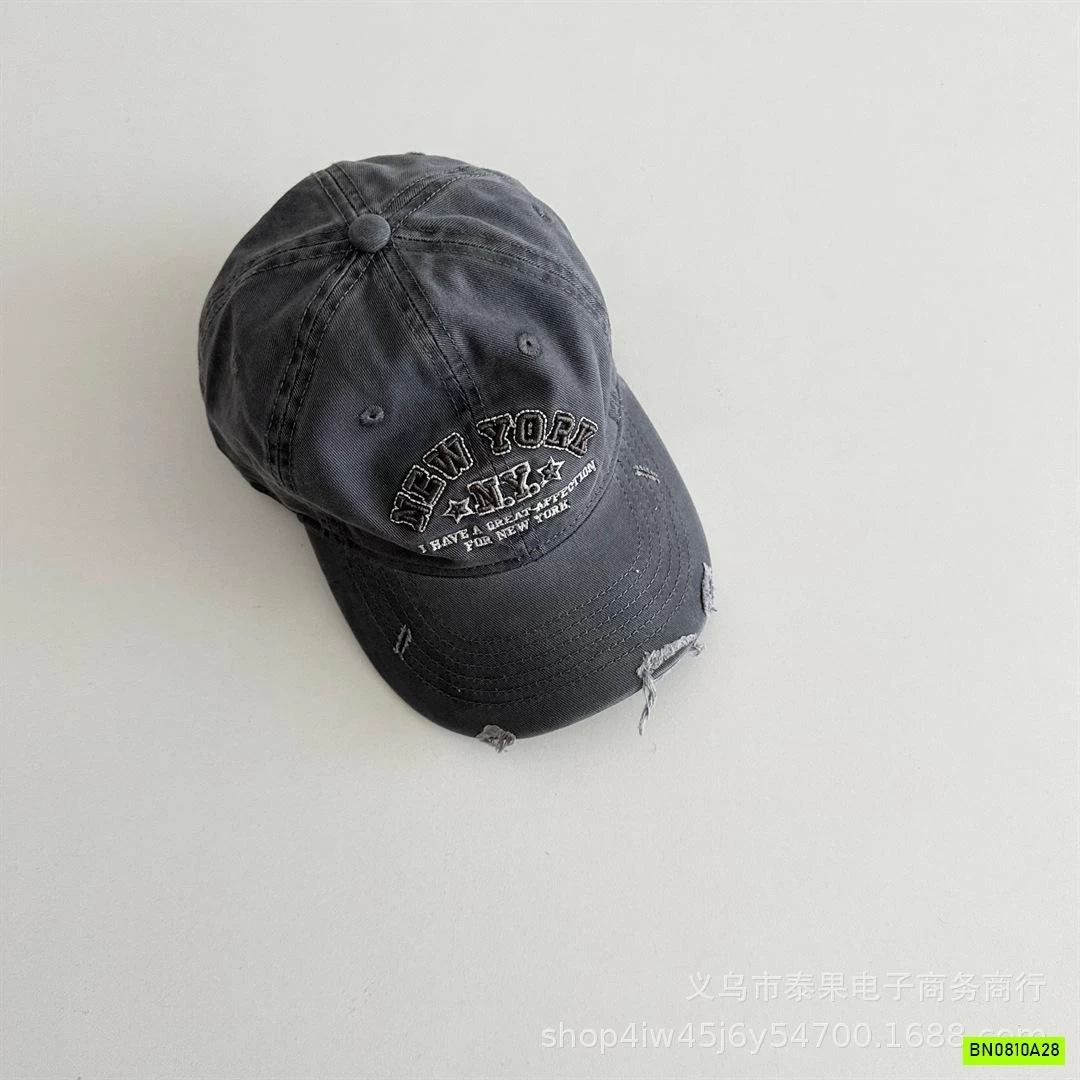 MŨ KẾT RÁCH THÊU CHỮ