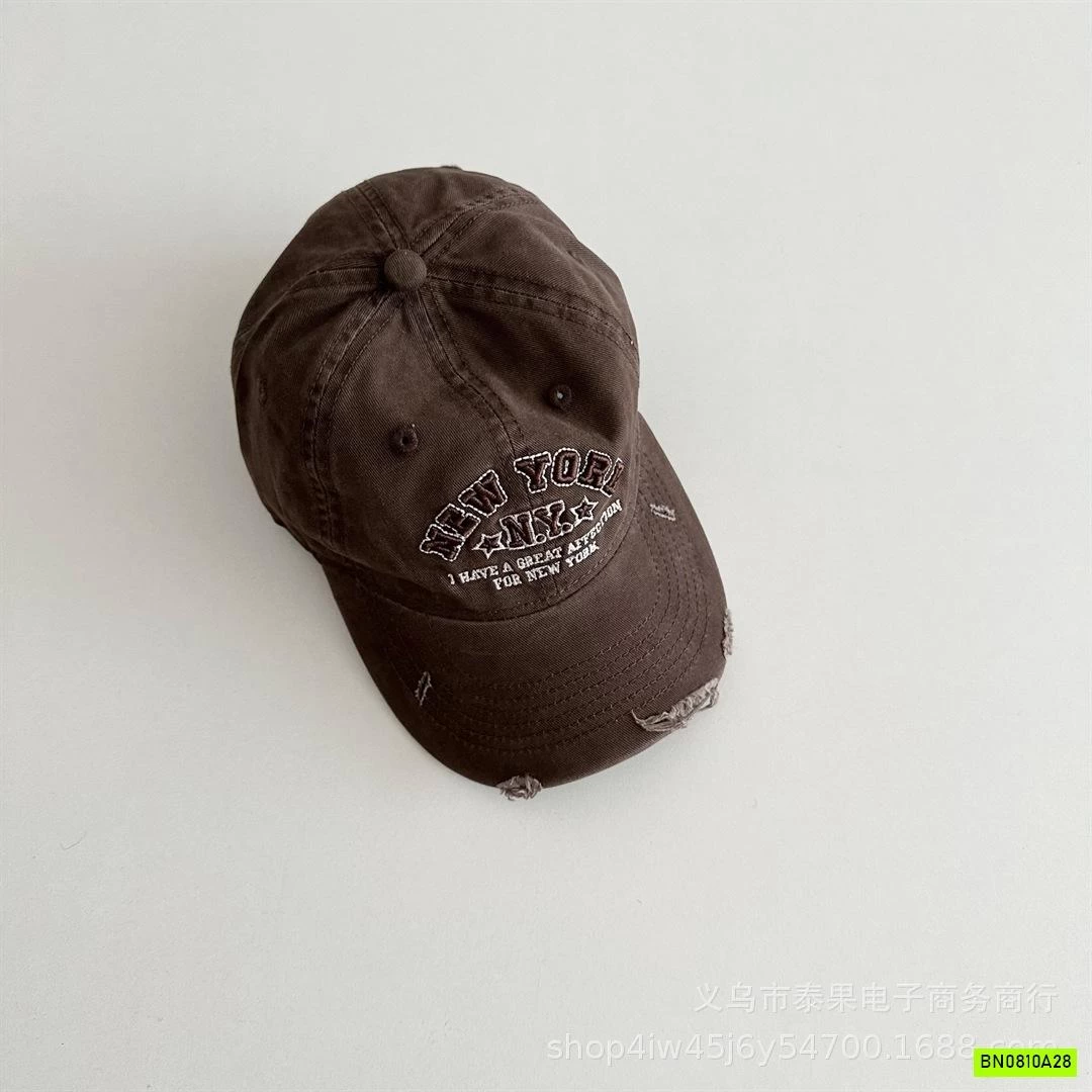 MŨ KẾT RÁCH THÊU CHỮ