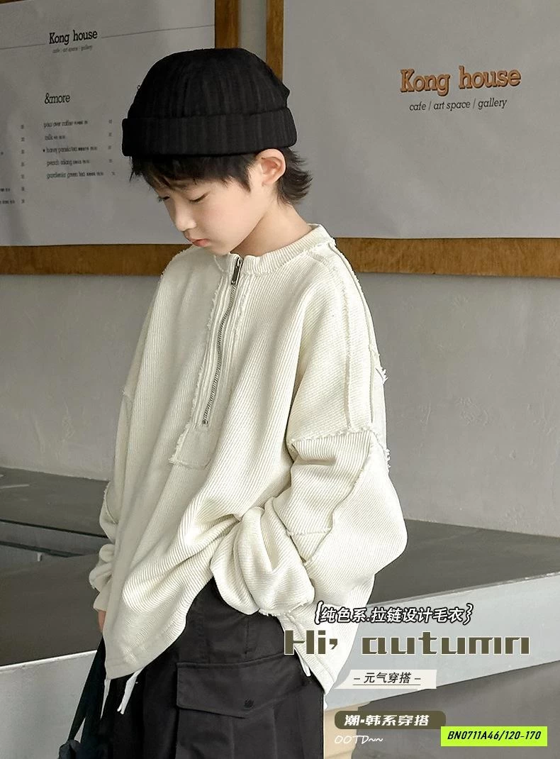 ÁO NỈ KHÓA CỔ RÁCH CÁ TÍNH