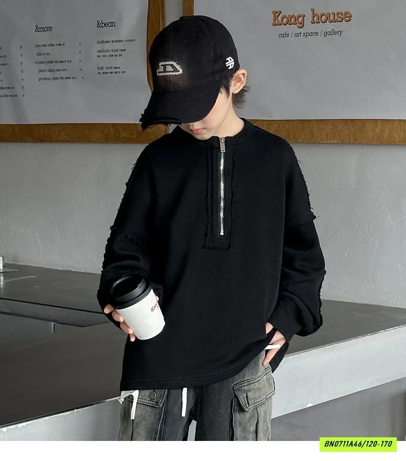 ÁO NỈ KHÓA CỔ RÁCH CÁ TÍNH