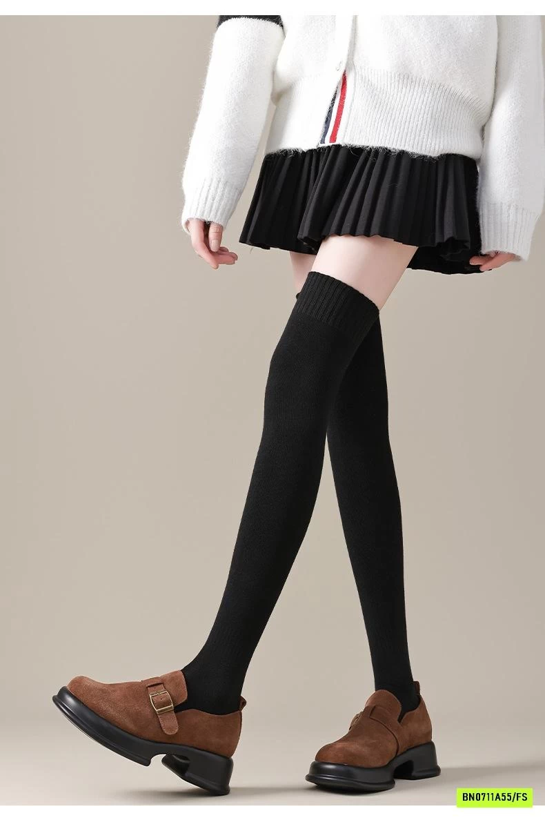 TẤT LEN CAO NGANG ĐÙI