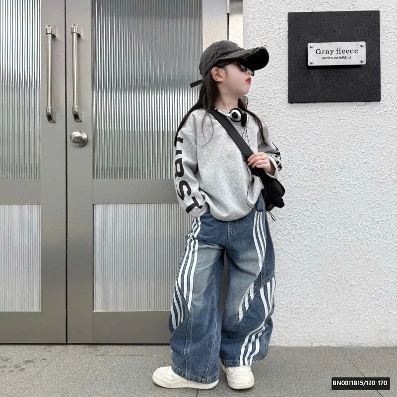 SÉT ÁO NỈ CHỮ TAY MIX QUẦN JEAN SỌC CÁ TÍNH