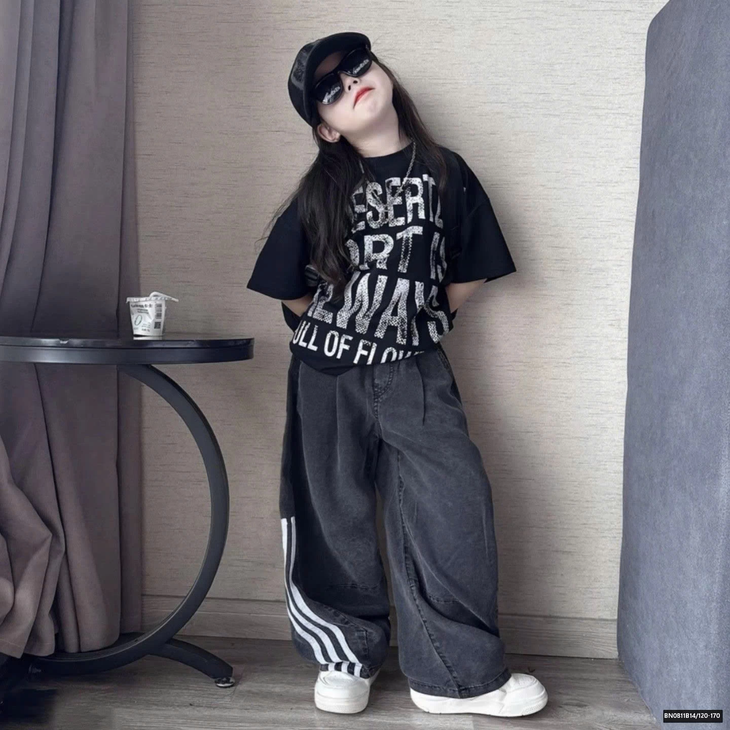 SÉT ÁO THUN CHỮ NGĂN TAY MIX QUẦN JEAN 3 SỌC