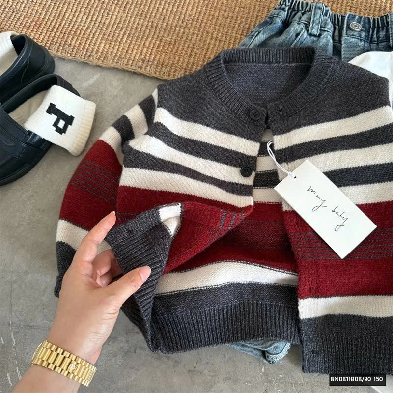 ÁO LEN XÁM KẺ ĐỎ MMY