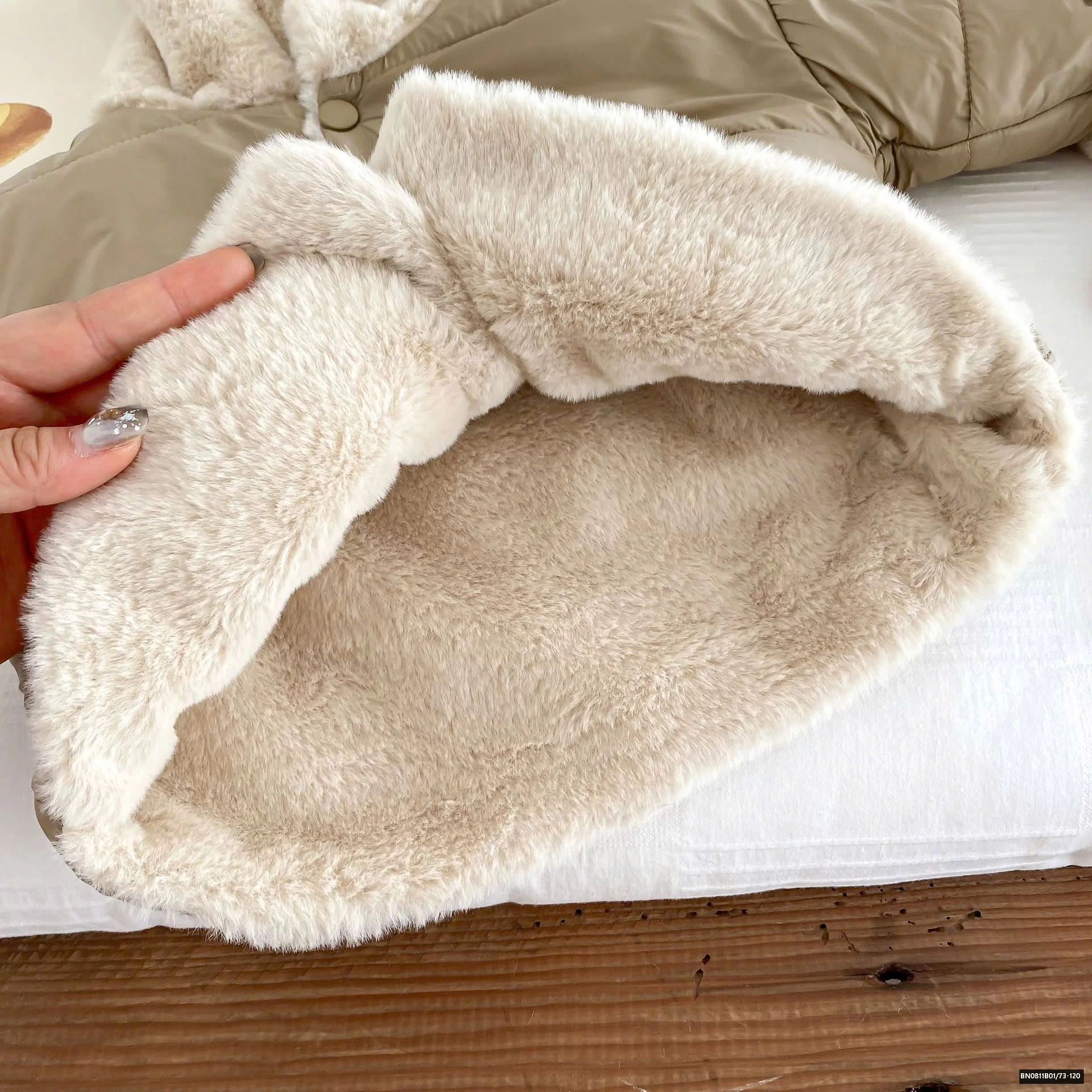 ÁO KHOÁC PHAO LÔNG CÓ MŨ