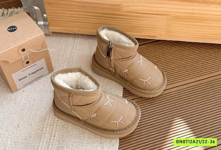 BÔT PHAO LÓT NHUNG THÊU NƠ