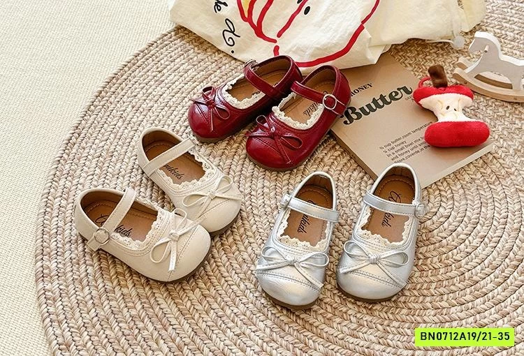 GIÀY BÚP BÊ VIỀN REN