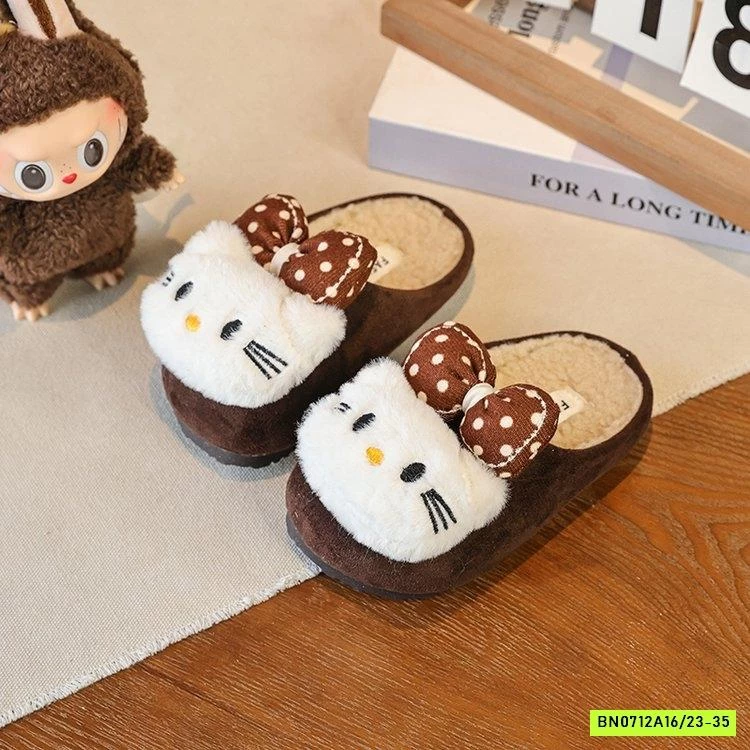 SỤC LÔNG GẮN CHARM KITTY