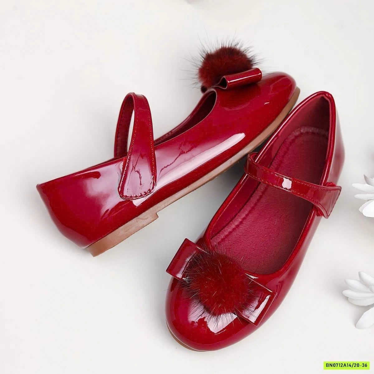 GIÀY BÚP BÊ BÓNG ĐỎ