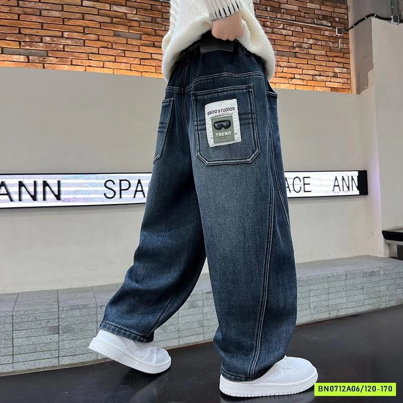 JEANS SUÔNG MÁC TÚI SAU SZ ĐẠI