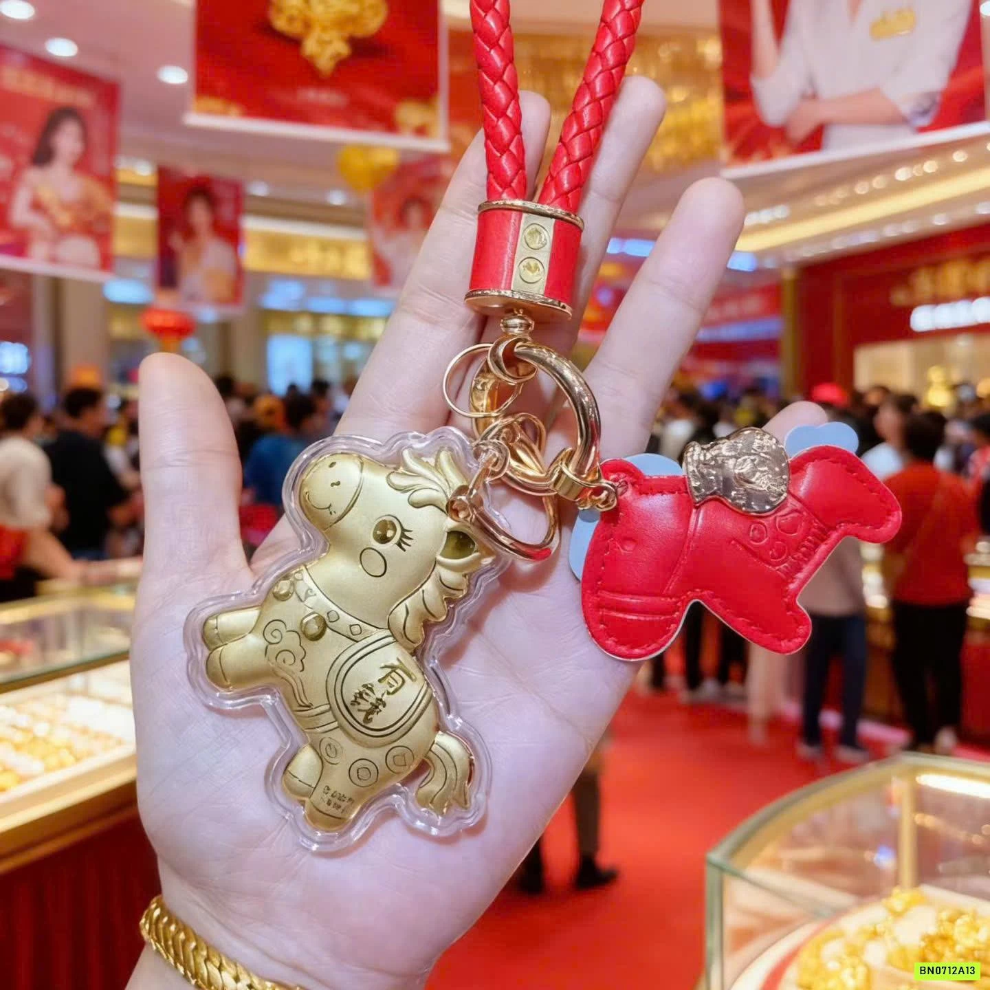 MÓC NGỰA MÃ ĐÁO THÀNH CÔNG