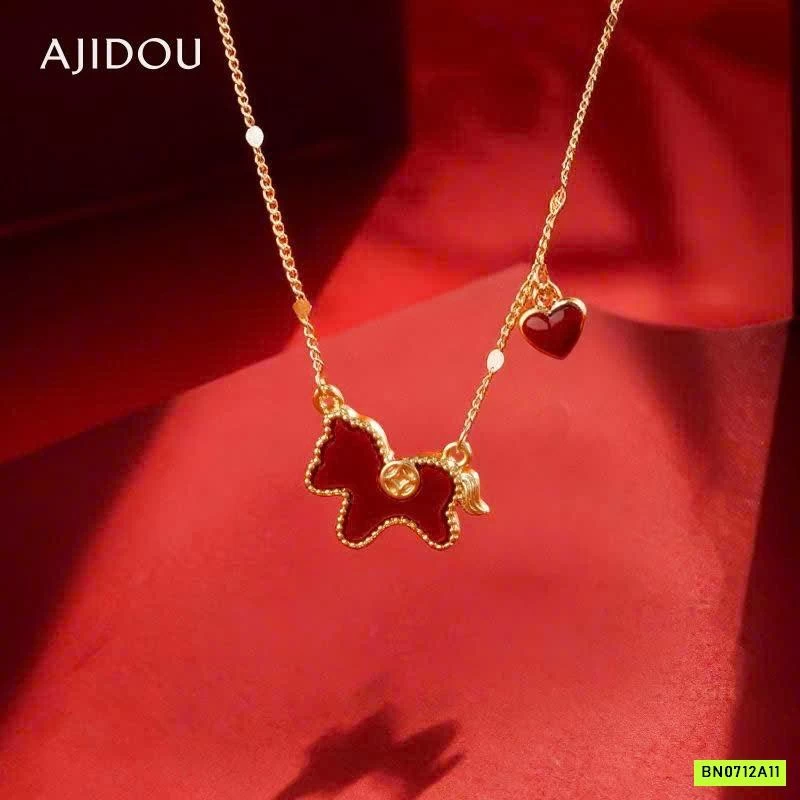 DÂY CHUYỀN NGỰA ĐỎ NHÀ AJIDOU