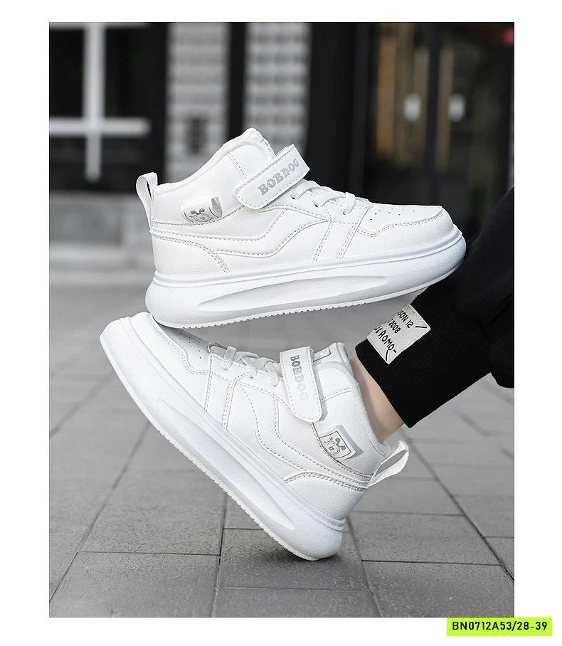 GIÀY THỂ THAO BOBDOG CAO CỔ