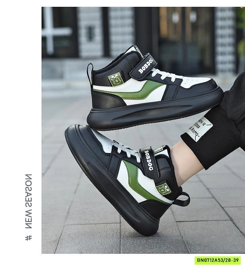 GIÀY THỂ THAO BOBDOG CAO CỔ