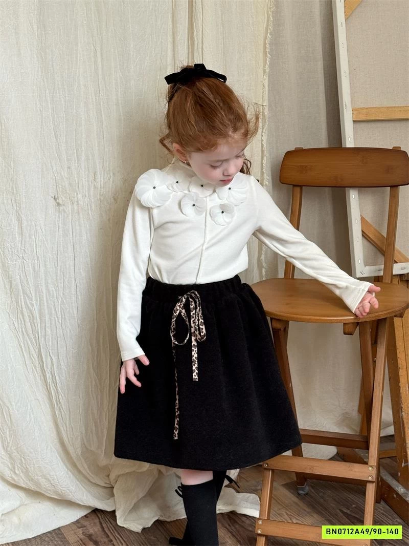 ÁO GẮN HOA 3D MIX CV NHUNG CHENGLE