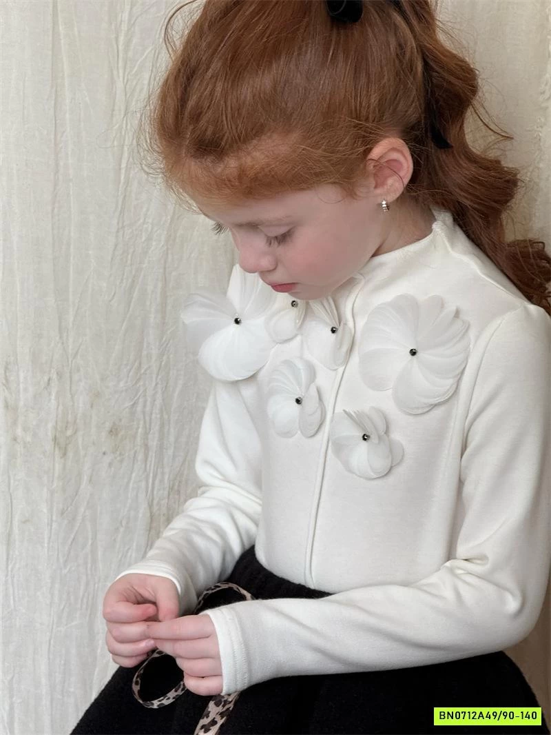 ÁO GẮN HOA 3D MIX CV NHUNG CHENGLE