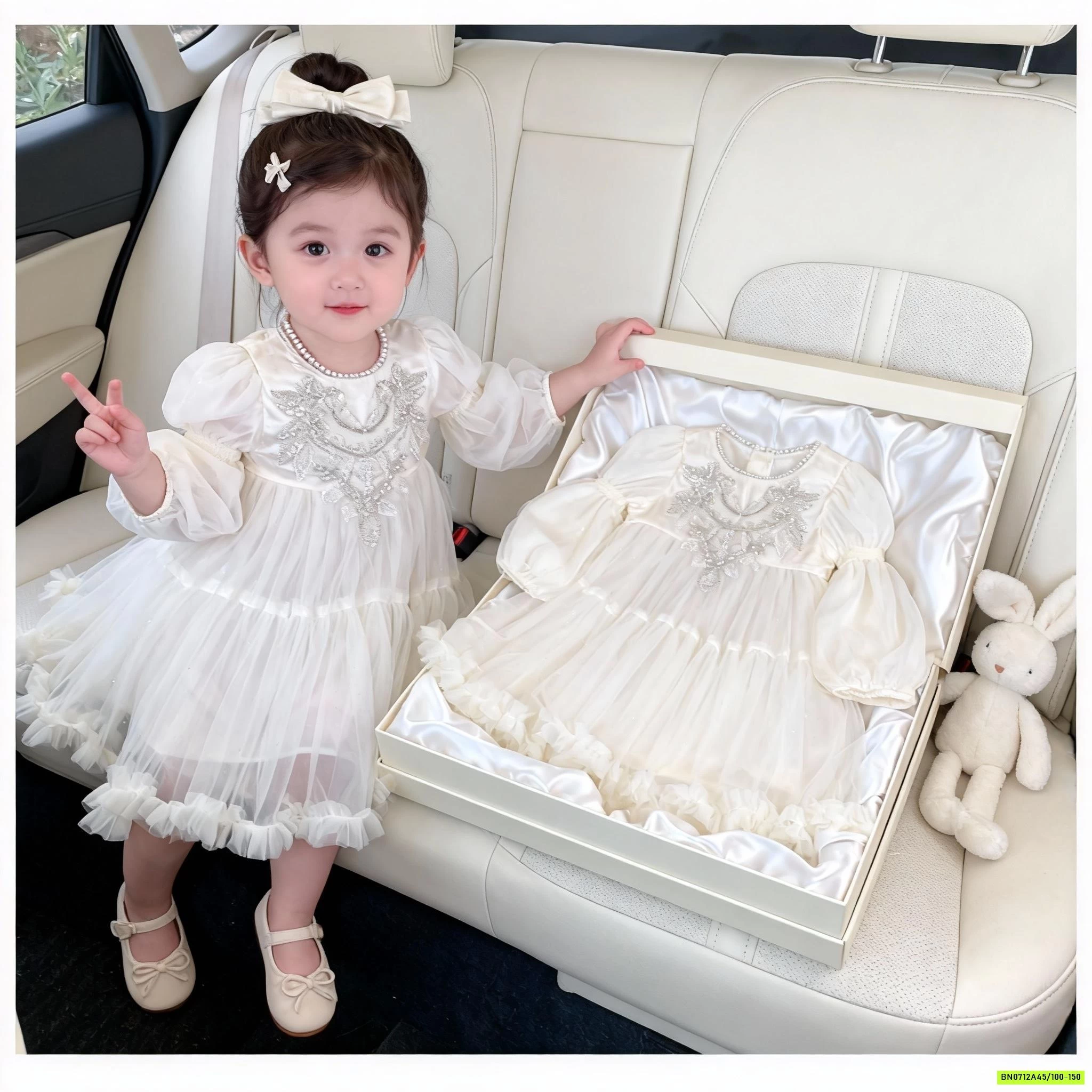 ĐẦM CÔNG CHÚA TRẮNG ĐÍNH CƯỜM BLUETOWN