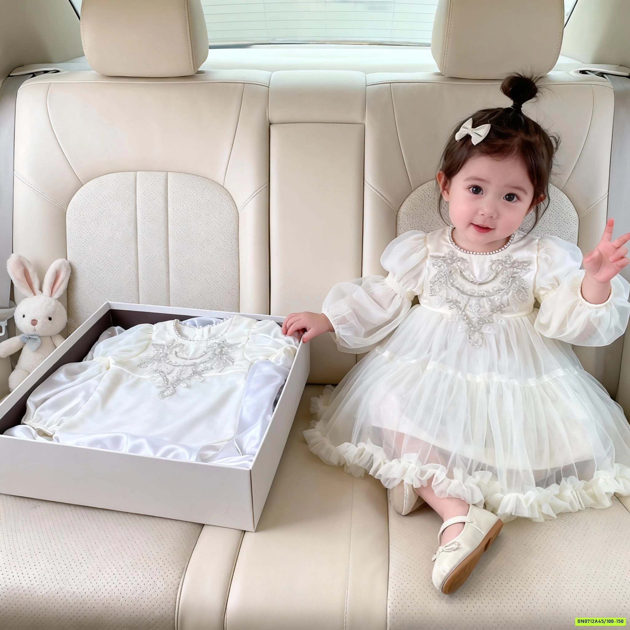 ĐẦM CÔNG CHÚA TRẮNG ĐÍNH CƯỜM BLUETOWN