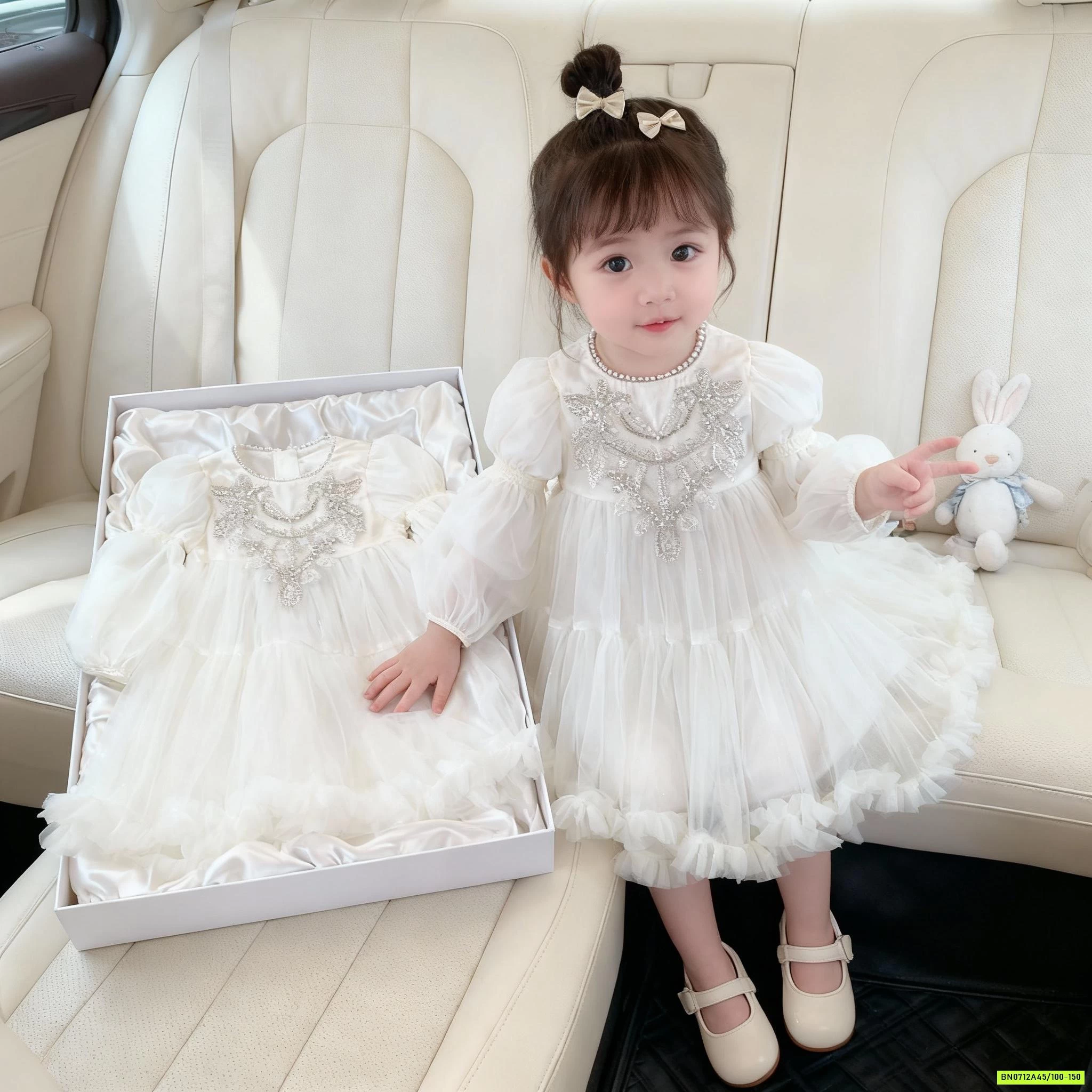 ĐẦM CÔNG CHÚA TRẮNG ĐÍNH CƯỜM BLUETOWN