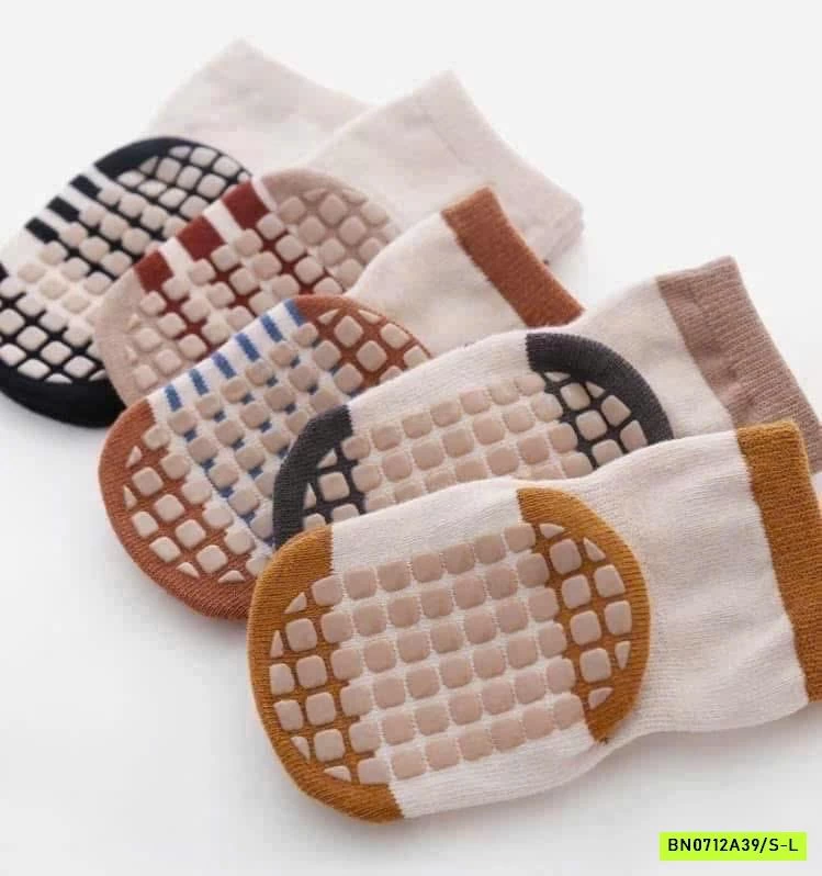 SÉT 5Đ TẤT CHỐNG TRƯỢT NEMO