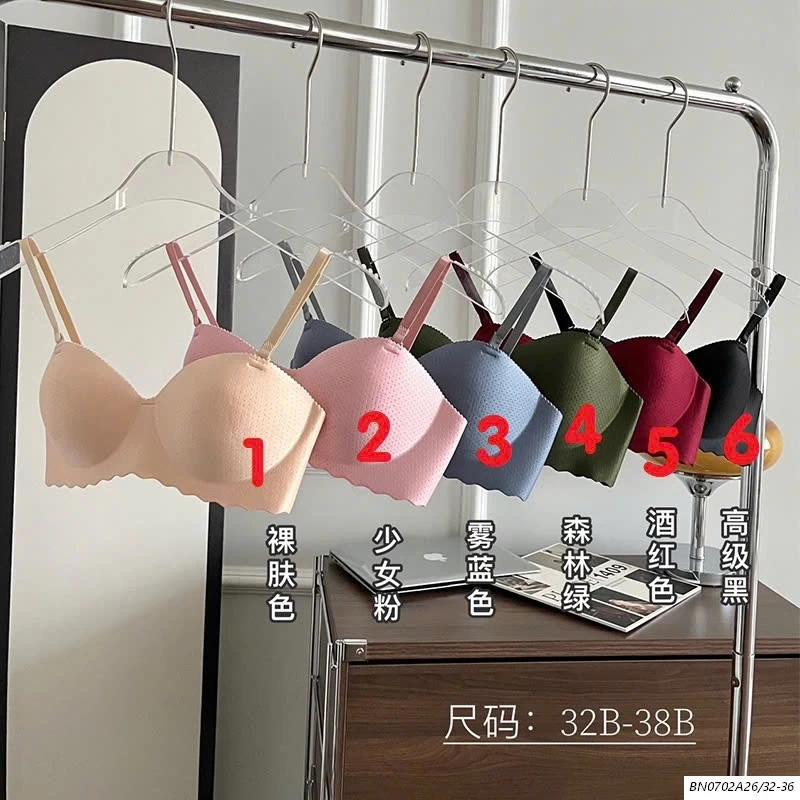 BRA NÂNG NGỰC THOÁNG KHÍ