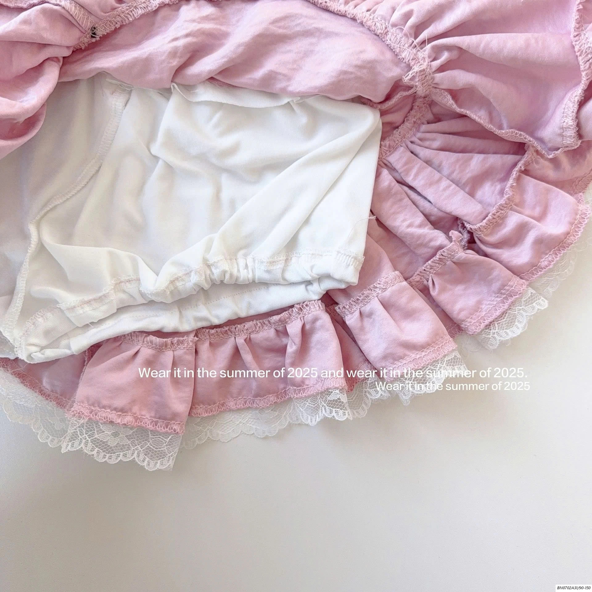 CV XÒE VIỀN REN T&QKIDS