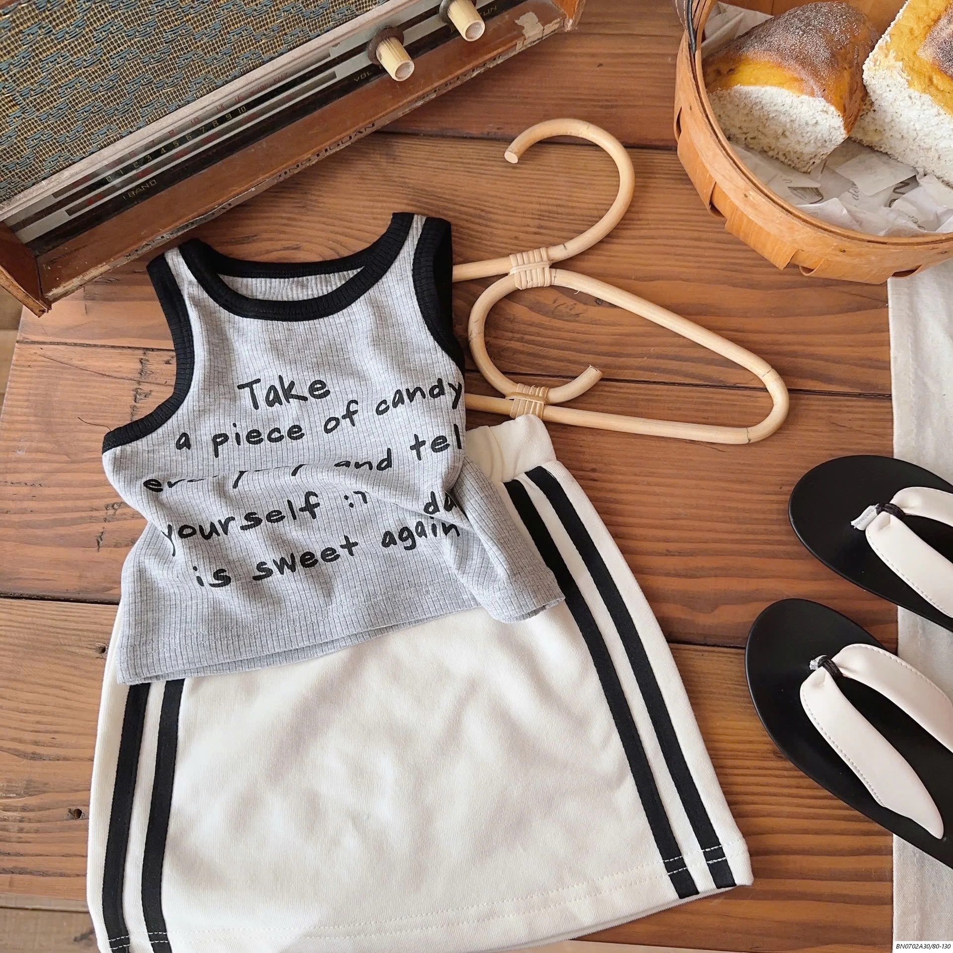 ÁO THUN GÂN SÁT NÁCH T&QKIDS