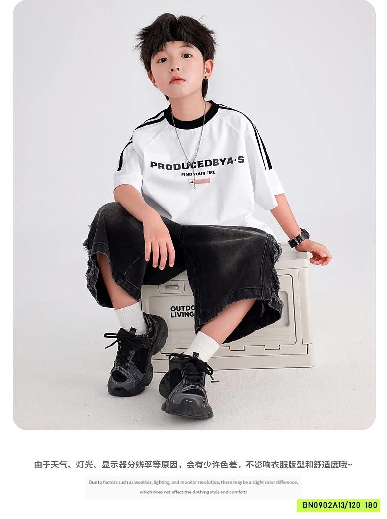 ÁO THUN SỌC VAI IN CHỮ