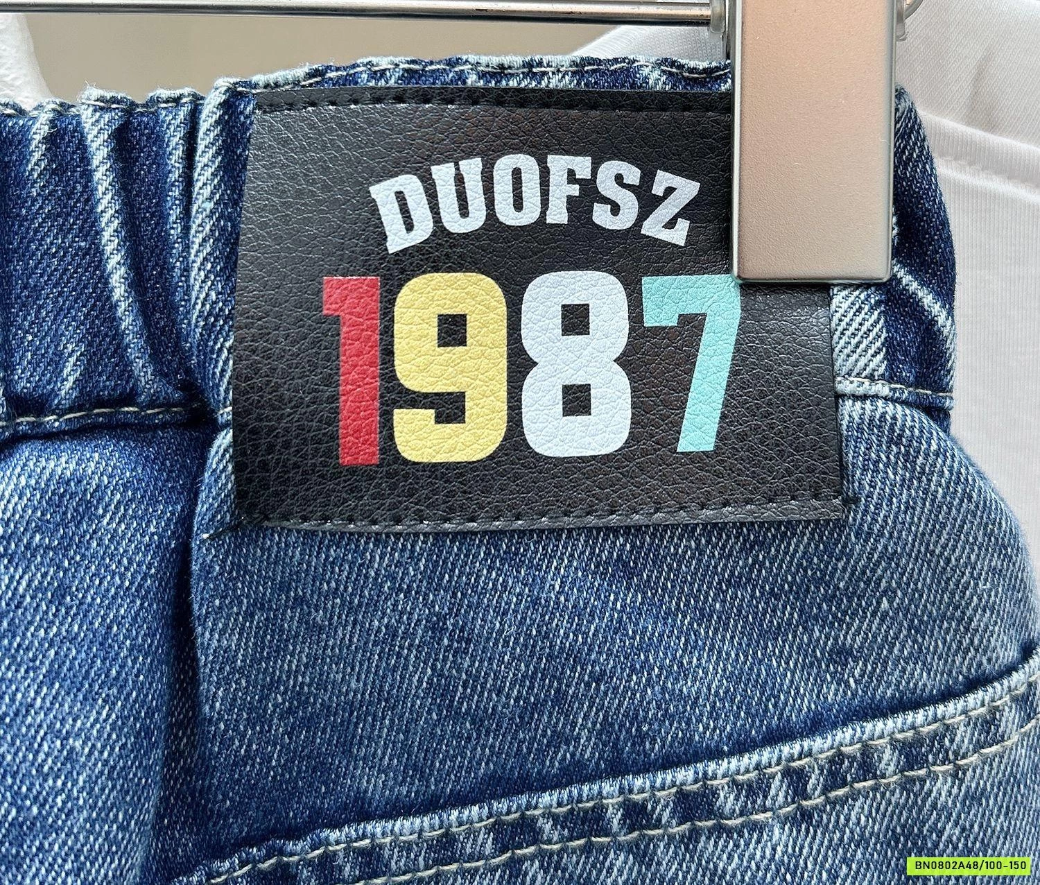 SHORT JEANS THÊU NGỰA KACADY