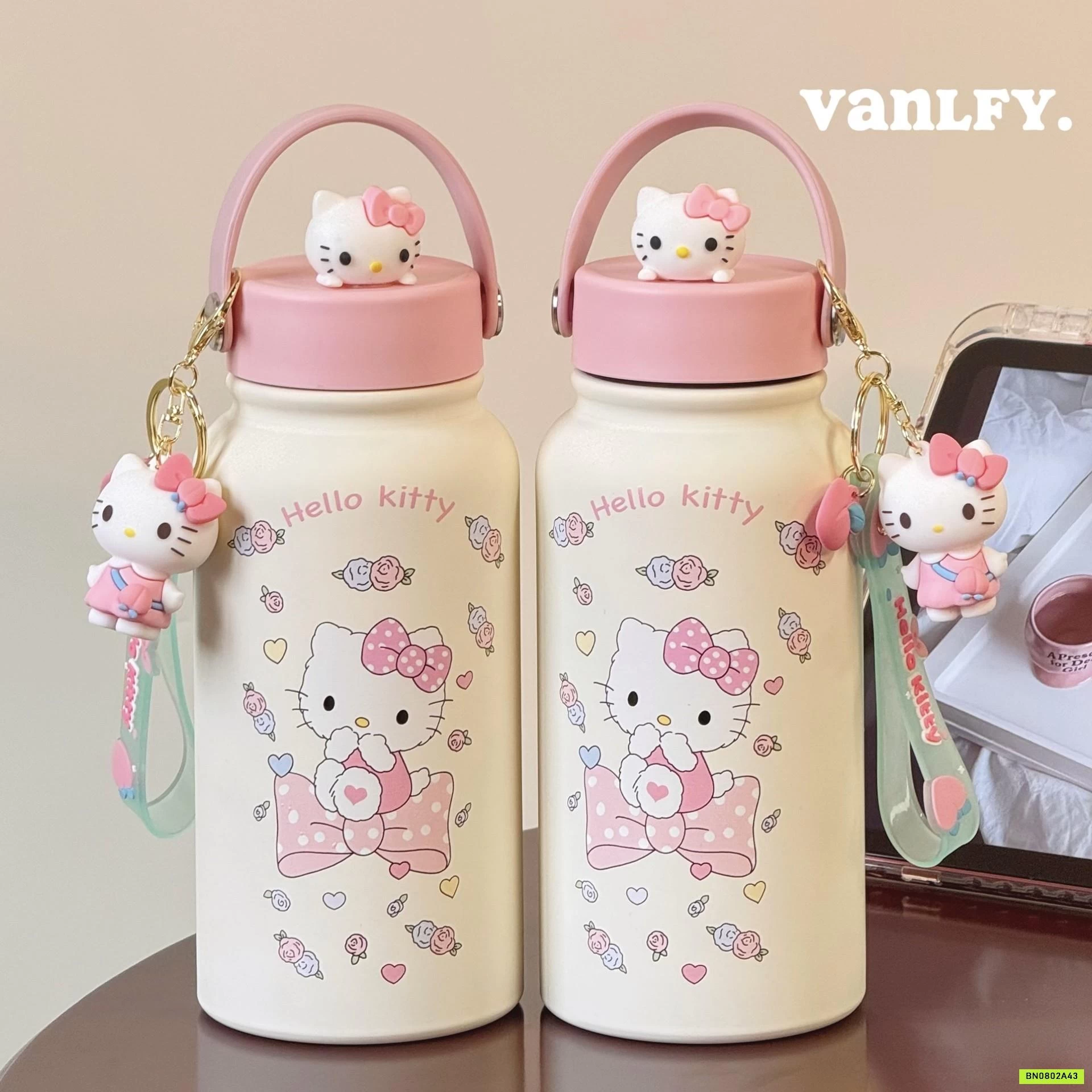 BÌNH NƯỚC GIỮ NHIỆT KITTY