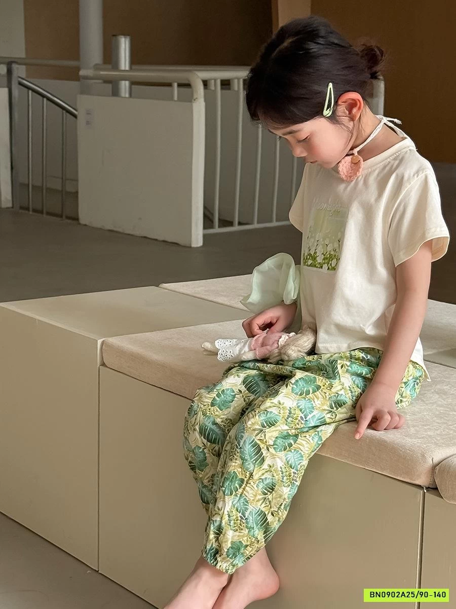 ÁO THUN IN HÌNH MIX QUẦN BOM HOA