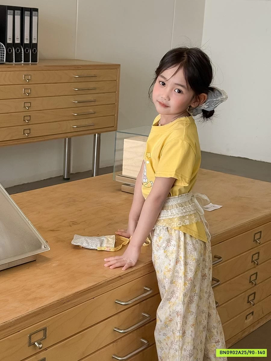 ÁO THUN IN HÌNH MIX QUẦN BOM HOA