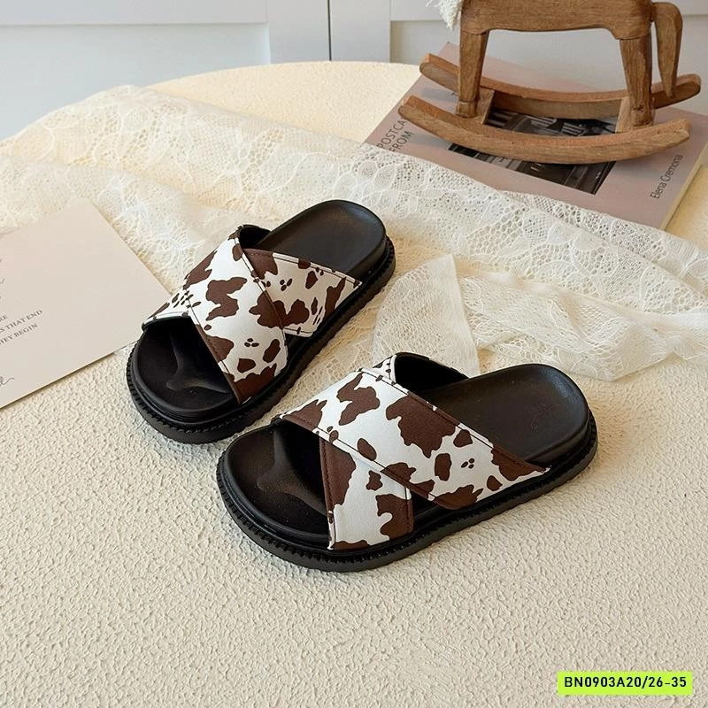 DÉP LÊ QUAI CHÉO HỌA TIẾT VẰN