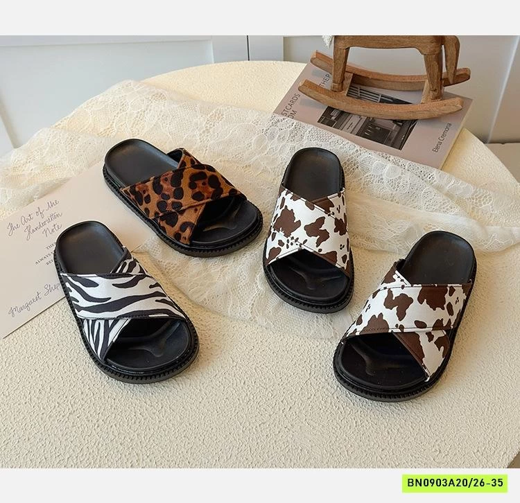 DÉP LÊ QUAI CHÉO HỌA TIẾT VẰN