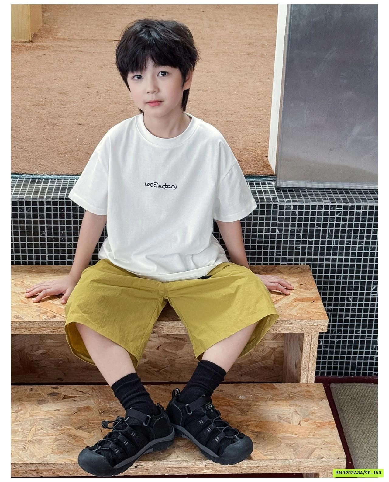 ÁO THUN IN CHỮ LƯNG AX6050 AOAOKIDS