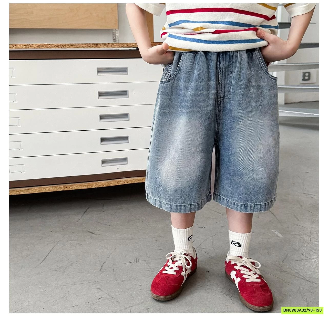 SHORT JEANS BẠC GỐI BASIC AX6038 AOAOKIDS