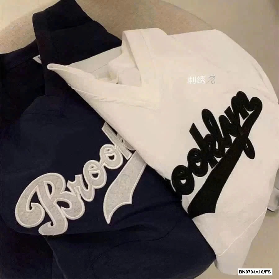 PHÔNG CỔ TYM WG.WE