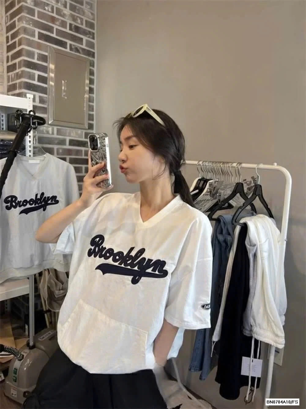 PHÔNG CỔ TYM WG.WE