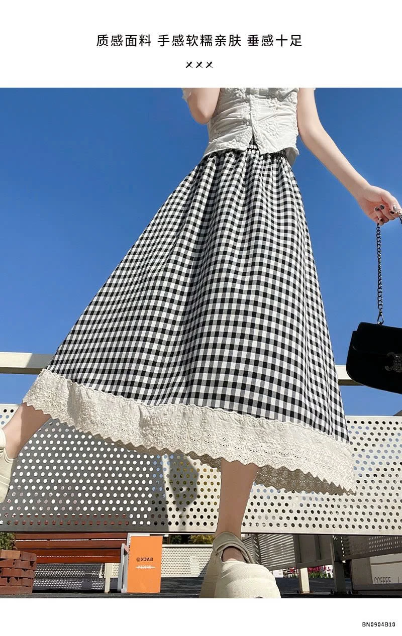 CHÂN VÁY CARO DÁNG RỘNG PHỐI REN