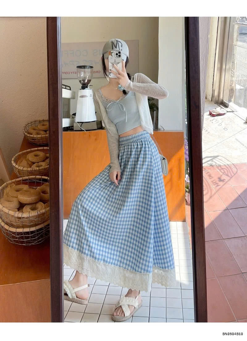 CHÂN VÁY CARO DÁNG RỘNG PHỐI REN